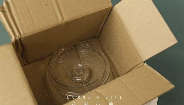 花束下面的花泥要不要扔