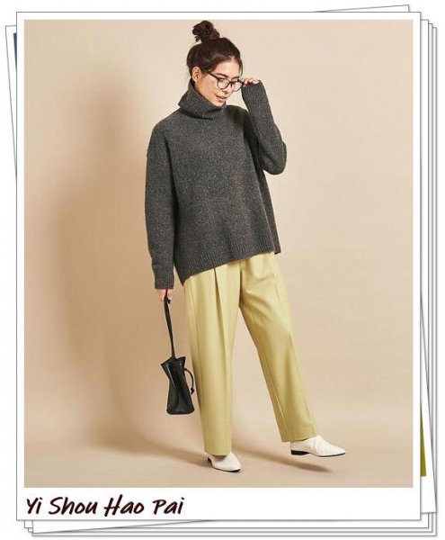 黄裤子搭配什么上衣好看
