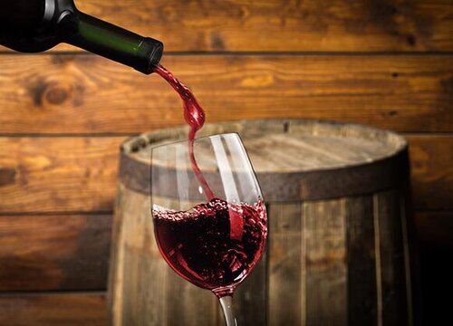 红酒浇花好不好