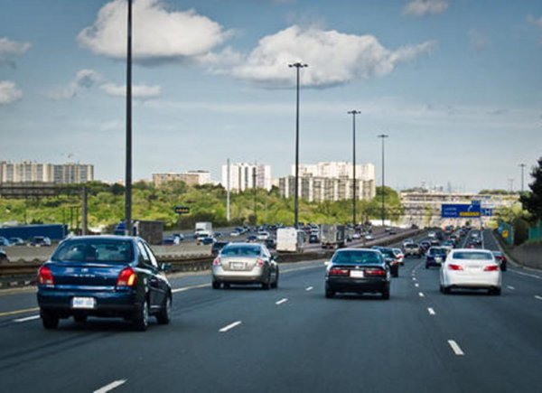 刚拿到驾照可以上高速吗