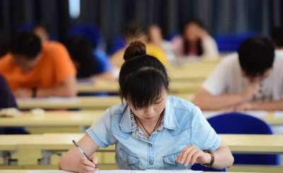 高三学生必须进行兵役登记吗 高考生别忘了办兵役登记证