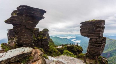 梵净山在哪里 天空之城梵净山旅游攻略及注意事项