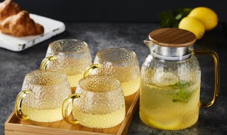 玻璃杯需要注意什么 使用玻璃杯的注意事项