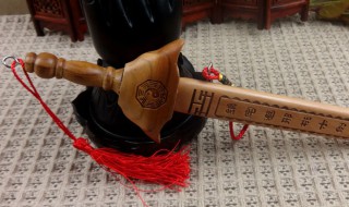 镇宅宝剑挂在哪里好 镇宅宝剑挂在什么位置好