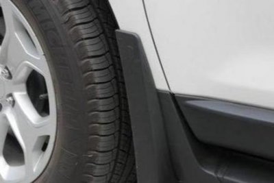汽车挡泥板有没有必要安装 车辆挡泥板有什么作用