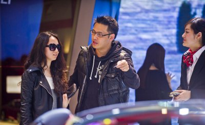 曹晖个人资料简介 为什么曹德旺放心将福耀玻璃交给曹晖