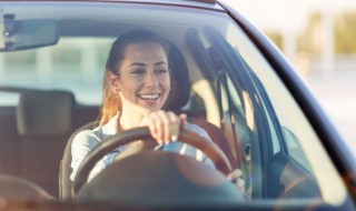 天窗漏水怎么修理 处理天窗漏水的具体做法