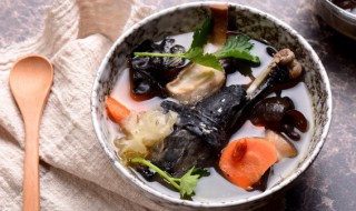 炖鸡肉不能放什么调料 炖鸡肉不适合放哪些调料