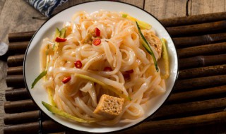 凉皮放什么调料好吃 凉皮放哪些调料好吃