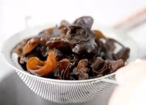 黑木耳怎么洗才干净