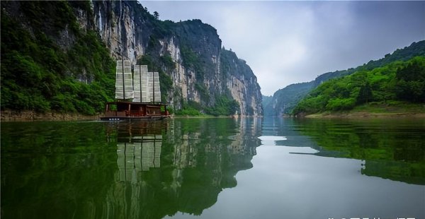 张家界附近旅游景点推荐