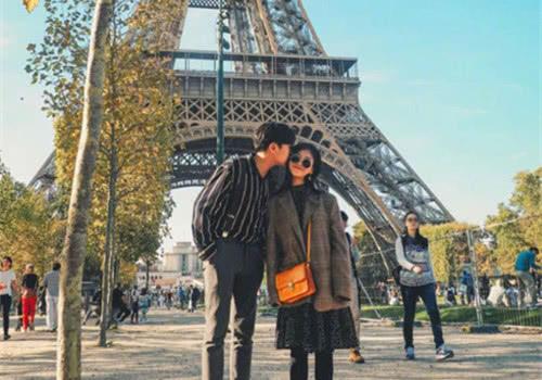 女生哭男生什么反应才是喜欢的意思