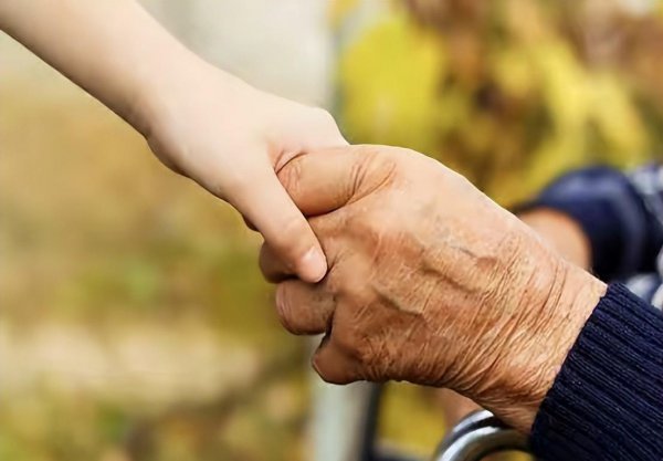 父亲去世前儿女的征兆