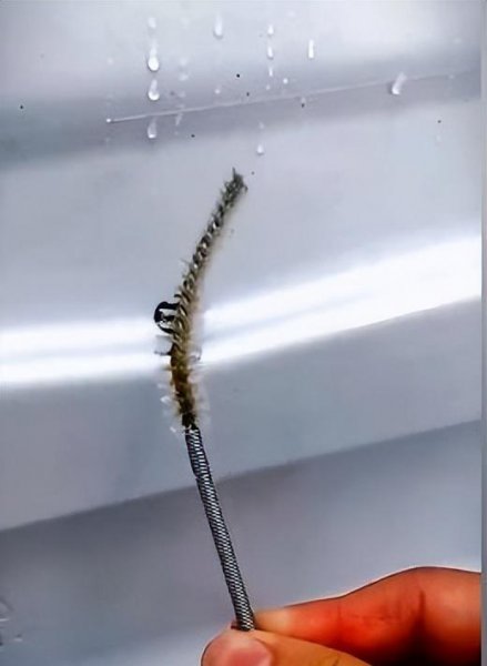 冰箱冷藏室排水孔堵塞怎么疏通