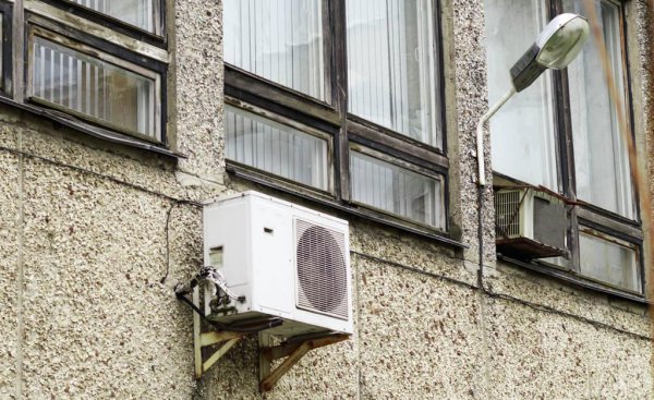 空调外机雨罩有必要装吗