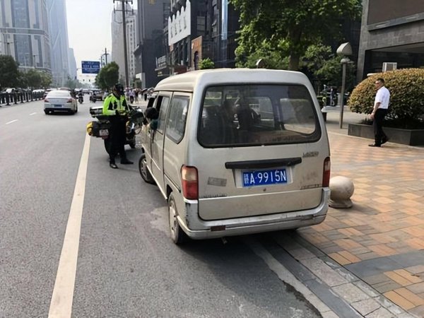 汽车年检需要哪些资料和材料