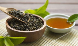 喝龙井茶叶的好处和坏处 喝龙井茶叶对身体有什么好处和坏处呢