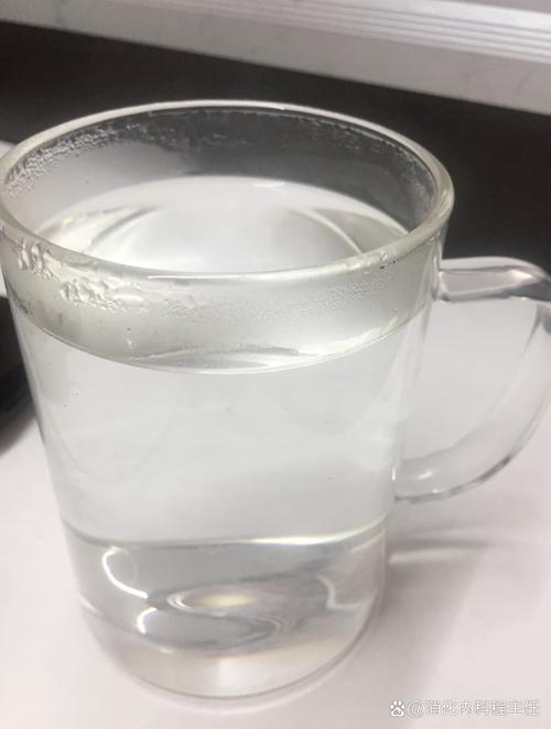 pp7塑料杯装100度开水（高温并非都安全，谨防微波加热）