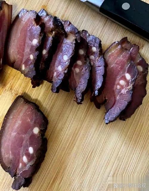 腊肉很硬是坏了吗（腊肉变质判断与储存选购要点）