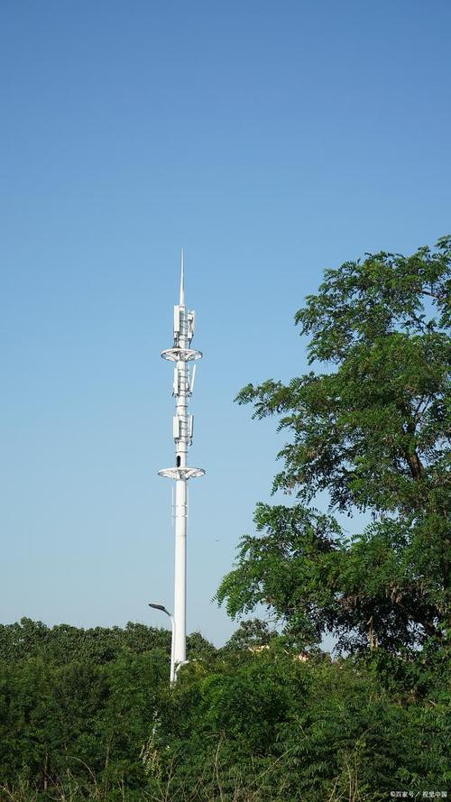 珠穆朗玛峰上有信号塔吗(珠峰5G梯度覆盖530058006500米,峰顶4K回传)