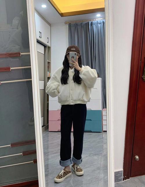 148矮个子穿搭图片（靠比例显高，不靠高跟）