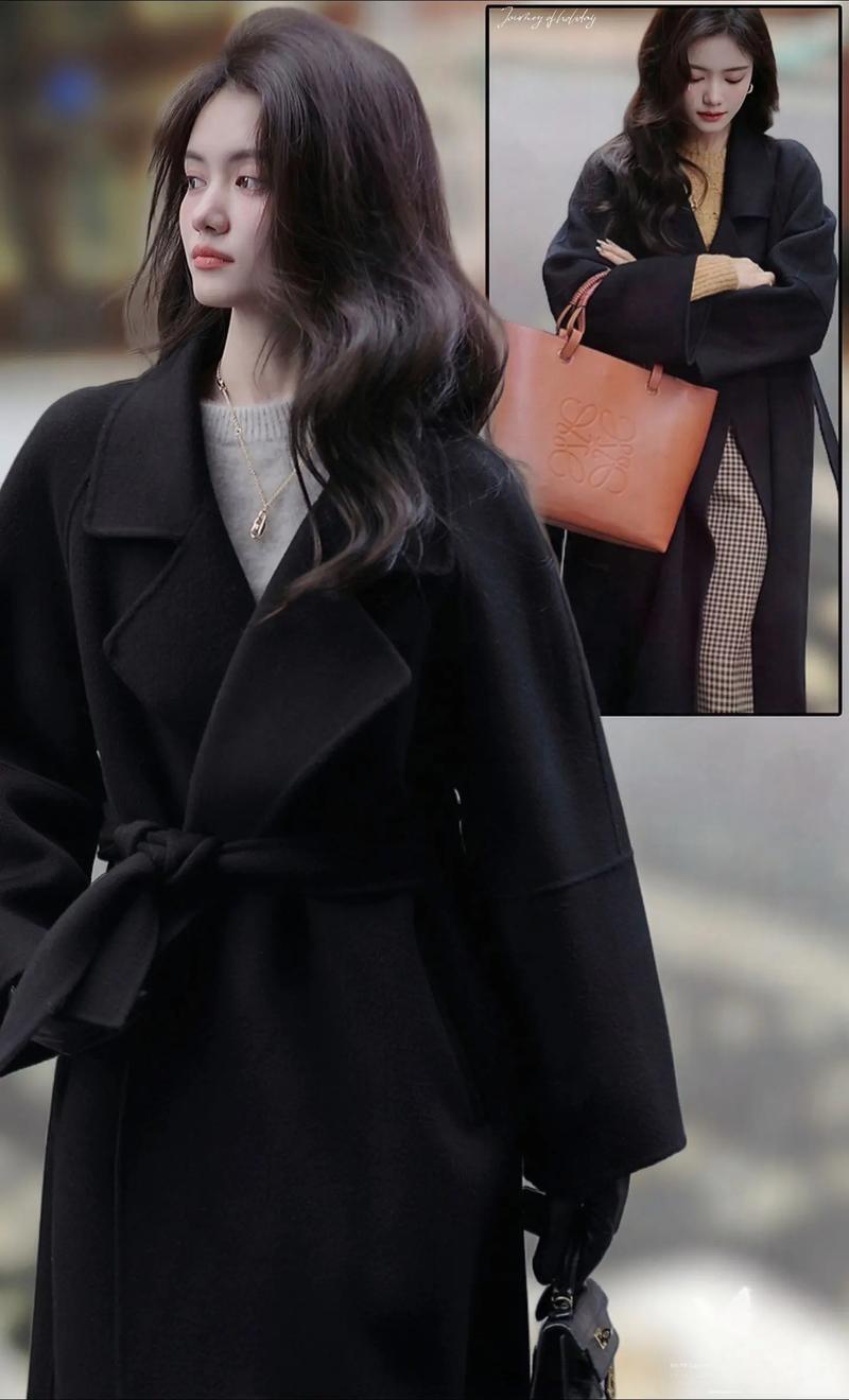 黑色大衣搭配图片（黑色大衣显瘦穿搭指南剪裁层次腰线）