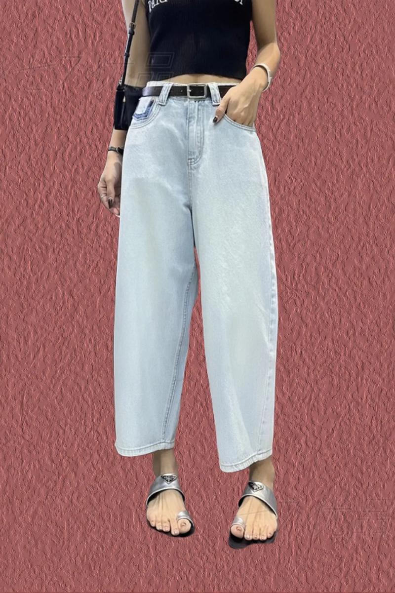 50岁适合穿香蕉裤吗（50岁女性香蕉裤高腰显瘦舒适有气质）