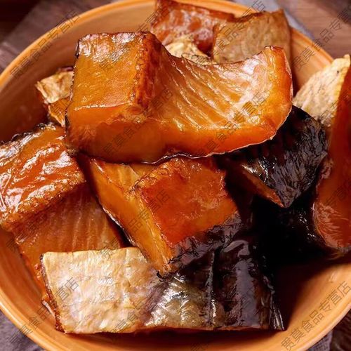 烟熏鱼太咸了怎么办（淡盐水浸泡白酒醋糖调味）