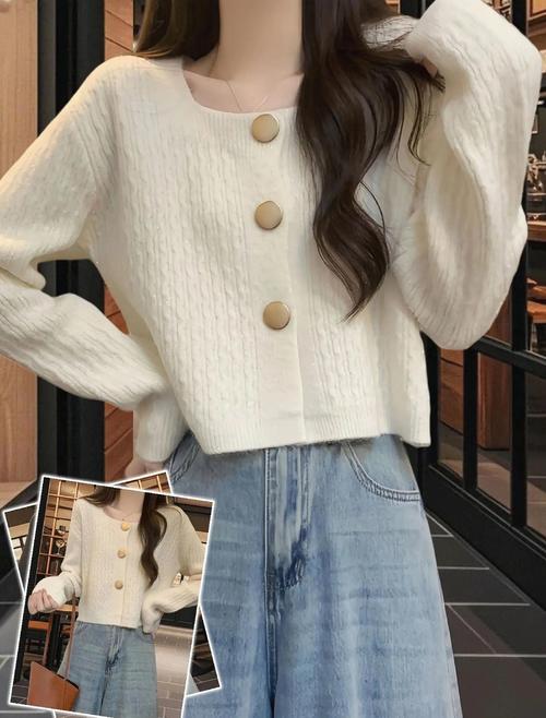 短款毛衣搭配图片(冬日短款毛衣穿搭指南显高显瘦) 短款毛衣搭配图片(冬日短款毛衣穿搭指南显高显瘦)