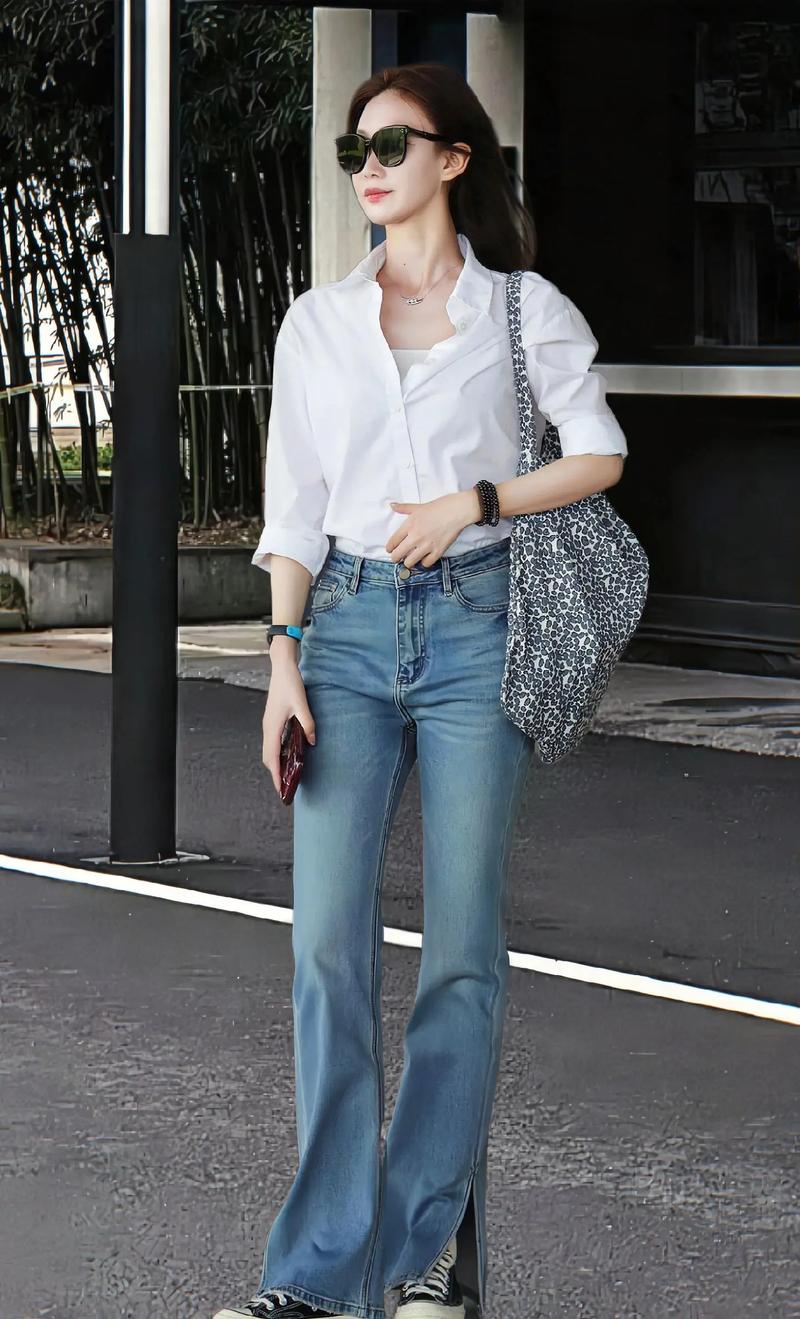 衬衫配宽松裤子好看吗(衬衫阔腿裤极简搭配,黑白灰高腰显修长,通勤到旅行都适用)