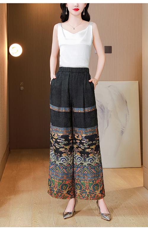 香云纱阔腿裤搭配图片（第二层肌肤，耐洗耐用，职场约会旅行皆宜）