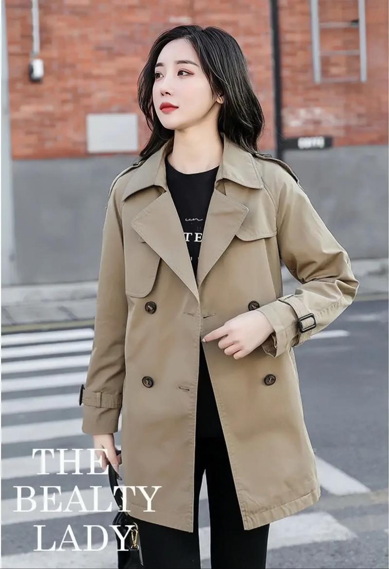 女士风衣图片搭配(比例色彩与场景全解) 女士风衣图片搭配(比例色彩与场景全解)