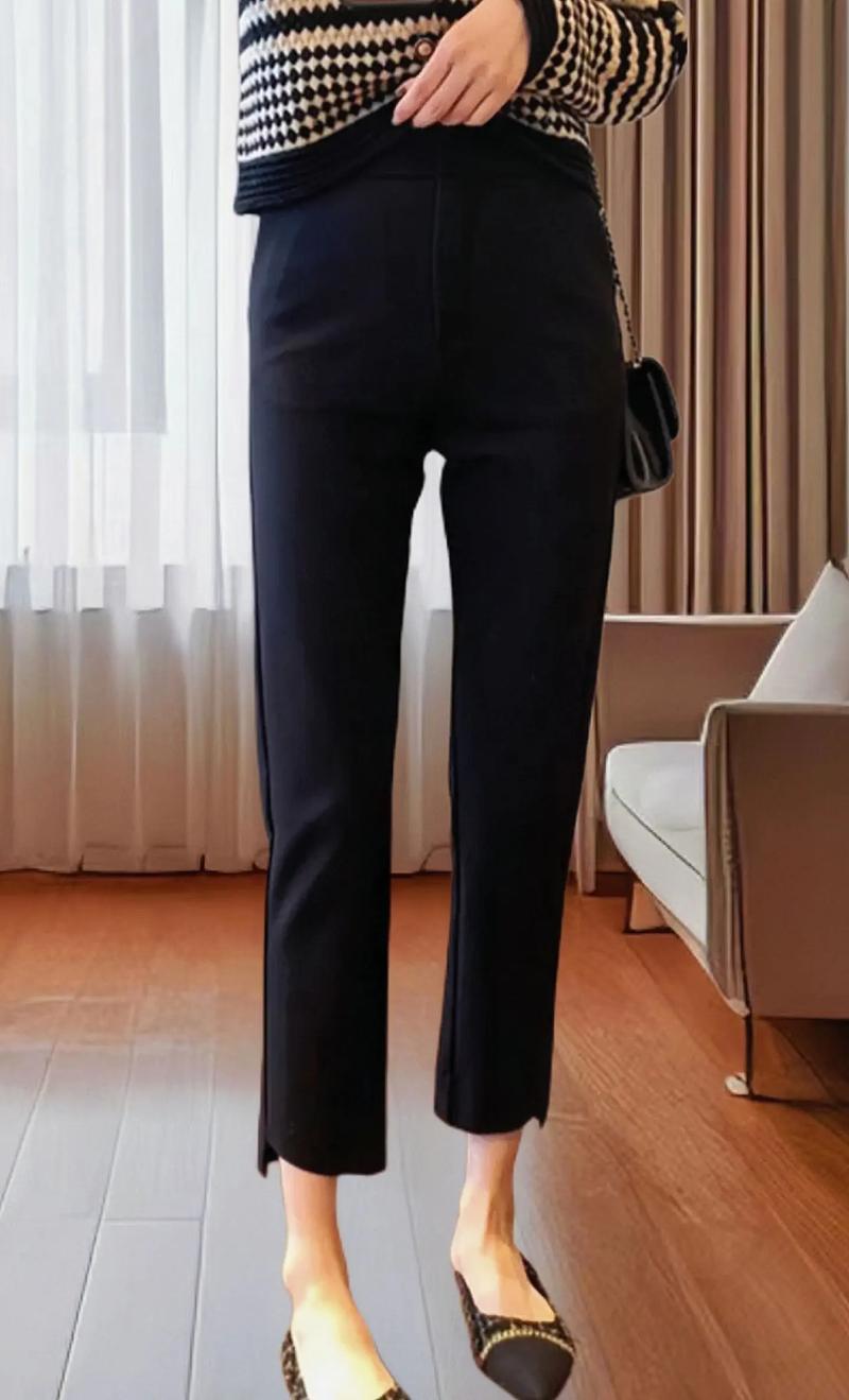 黑色烟管裤搭配图片(冬日黑色烟管裤显瘦保暖穿搭指南)