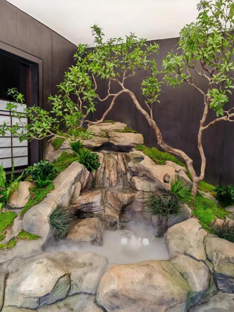 室内景观小型假山鱼池（室内小型假山鱼池设计水质灯光与材料的和谐）