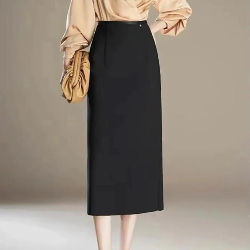 黑色半身裙搭配图片（剪影层次职场与街头变换）