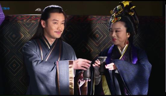 庸芮和赢夫人是什么时候出生的(十岁差距只是相对参照)