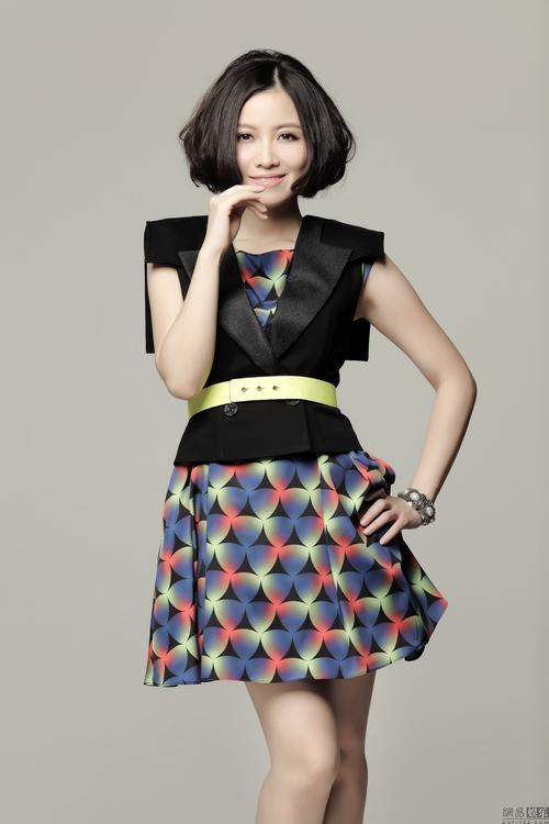 好声音姚贝娜全新写真娇俏可人(好声音盲选传奇,抗病坚持,临终捐献眼角膜的光与善) 好声音姚贝娜全新写真娇俏可人(好声音盲选传奇,抗病坚持,临终捐献眼角膜的光与善)