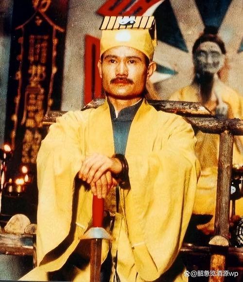 林正英图片(珍藏未公开的女僵尸与道长写真)