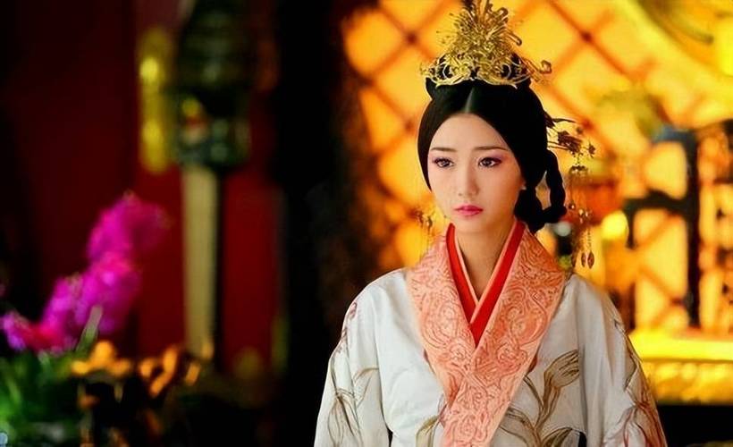 汉朝时期上官皇后的一生有多坎坷（汉代上官皇后命运六岁入宫成太后霍光掌权）